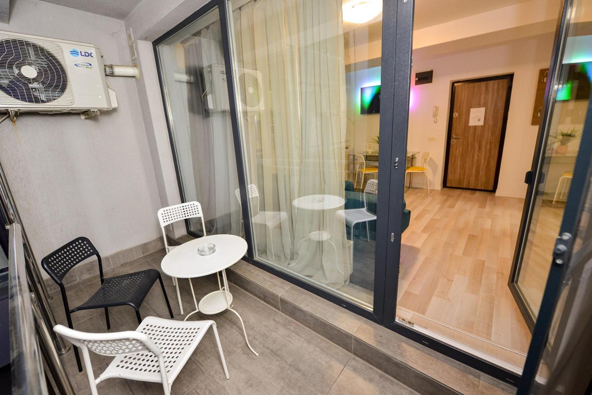 Bucharest City Center Apartment Exteriör bild
