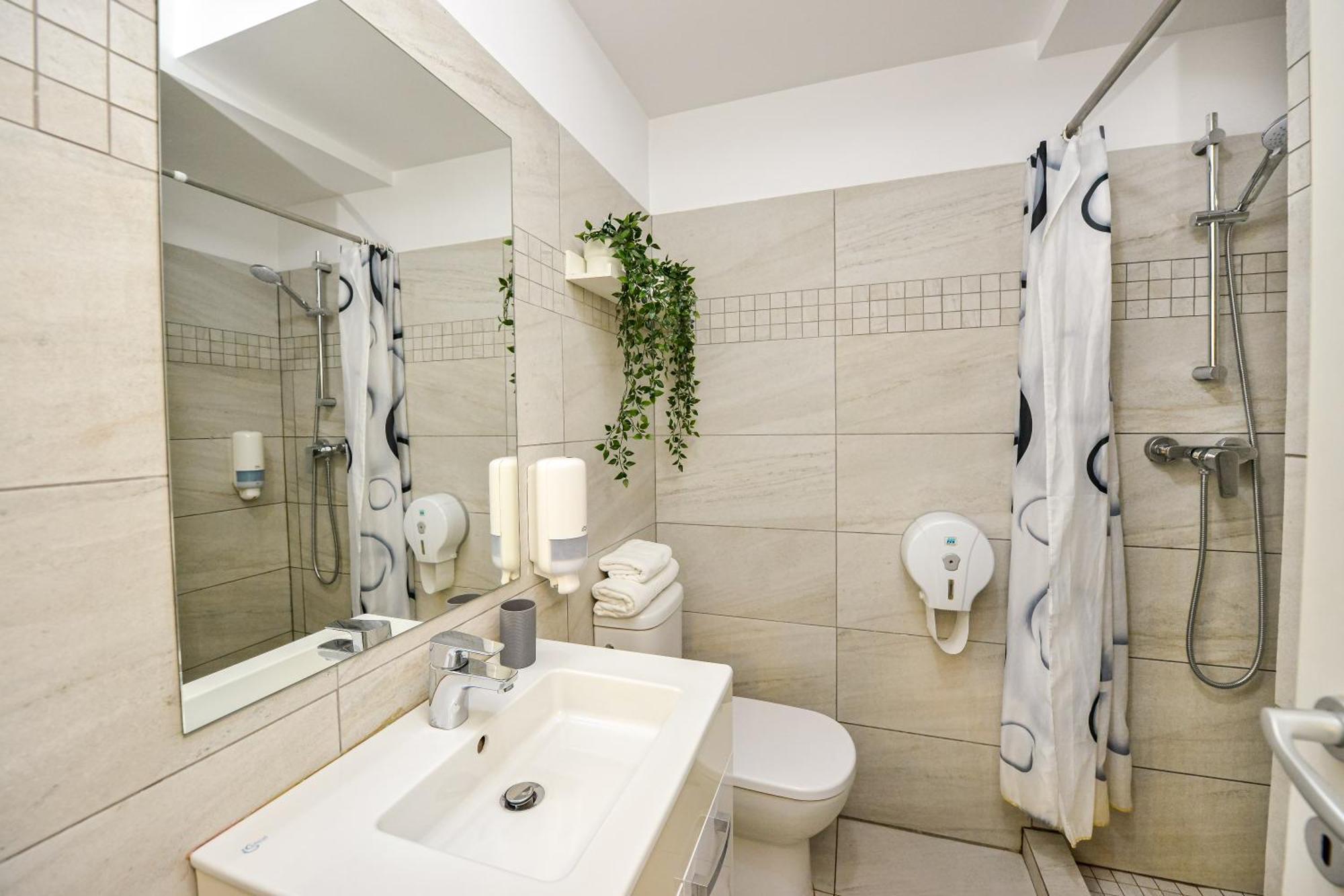 Bucharest City Center Apartment Exteriör bild
