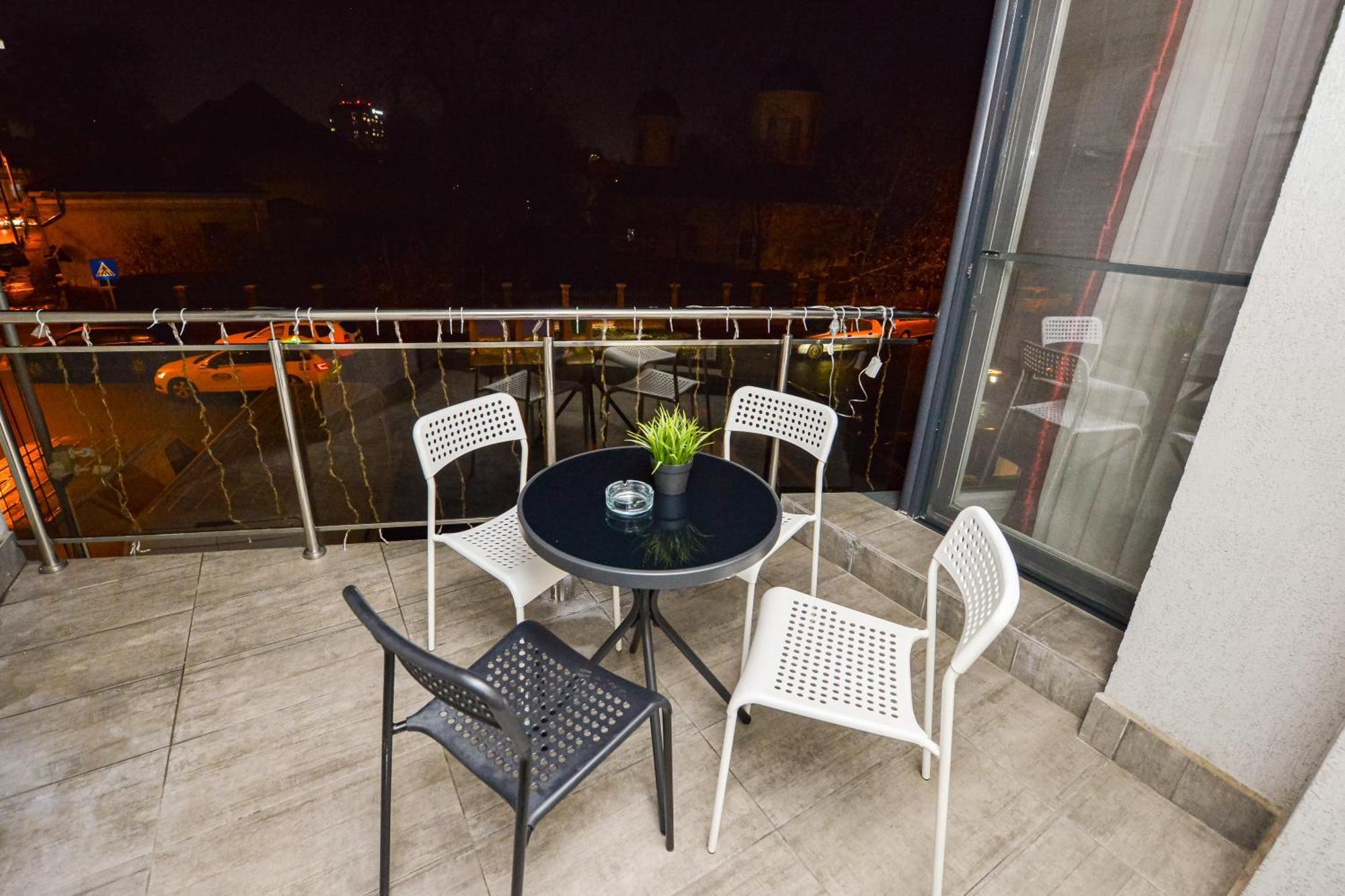 Bucharest City Center Apartment Exteriör bild